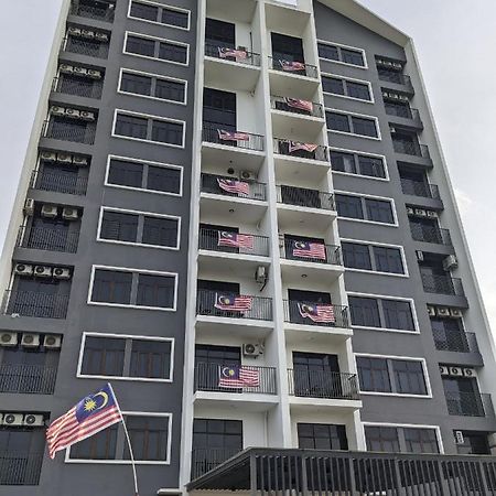 Alor Setar Imperio By Im Staycation 3Bedroom & Rooftop Pool Экстерьер фото